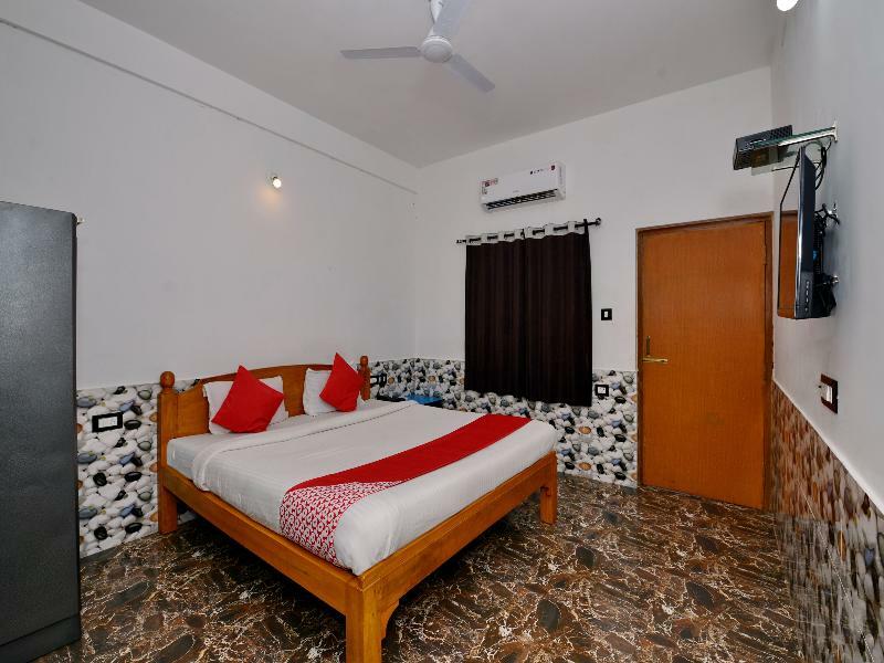 Oyo 10809 Hotel Tushar Inn Baga Exterior photo